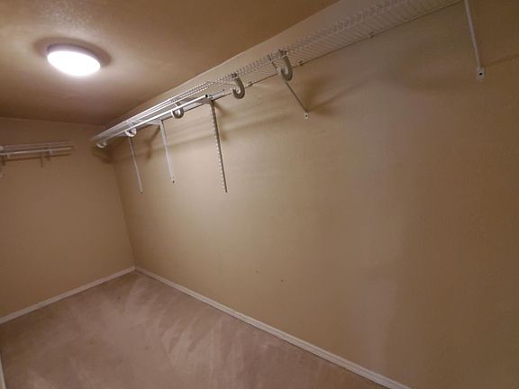 5th image of 109 Harness Ln