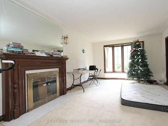 5th image of 53 Hillview Blvd