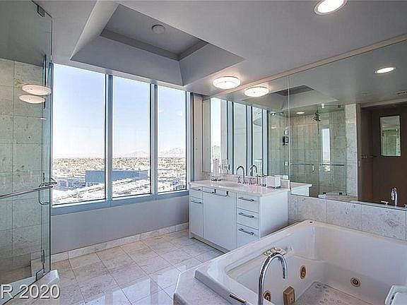 4th image of 222 Karen Ave #23