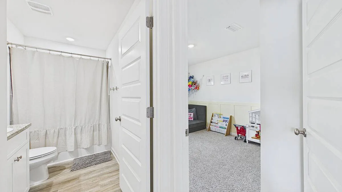 4 bed, 1492 sqft, $2,600 — Photo 4