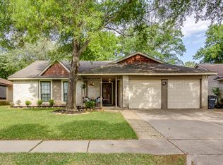 21319 Golden Dove Dr, Spring, TX 77388