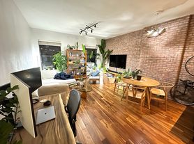 233 W 14th St, New York, NY
