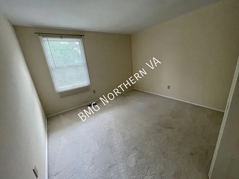 1846 Clovermeadow Dr — Photo 48