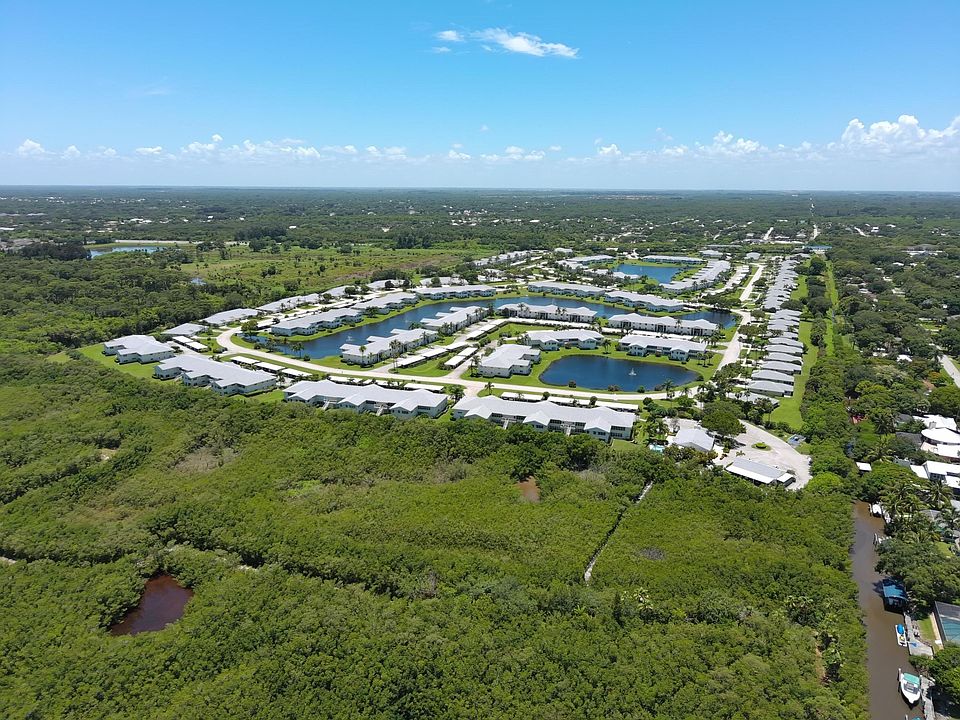 1st image of 477 Grove Isle Circle