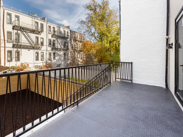 681 Decatur Street image 7 of 14