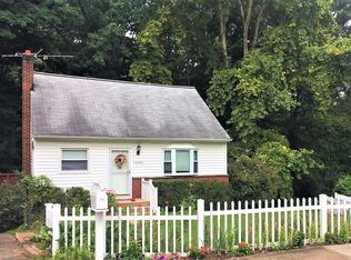 13402 Pinetree Dr, Woodbridge, VA 22191