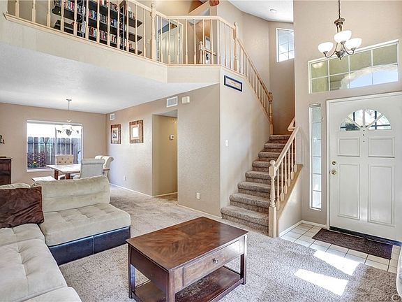 3rd image of 30577 Lake Pointe Dr