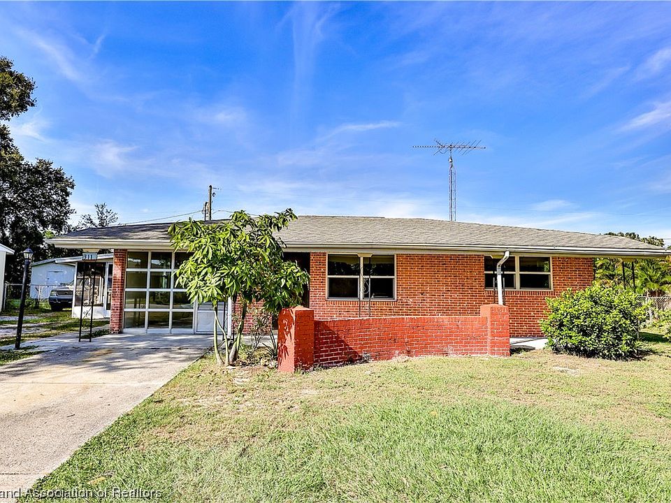 1st image of 311 Wren Ave