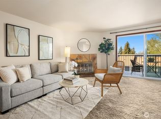 2511 S 248th St APT B25, Kent, WA