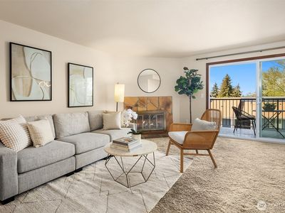 2511 S 248th Street #B25, Kent, WA, 98032