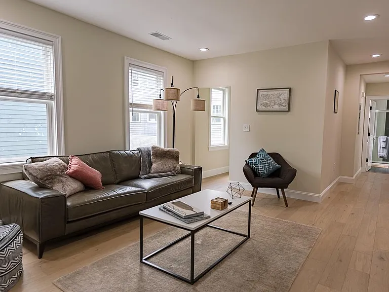 58 Governor St #2 — Photo 1
