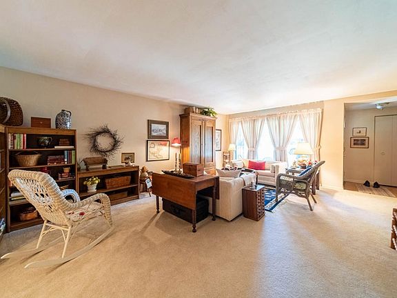 2nd image of 234 Eunice Dr