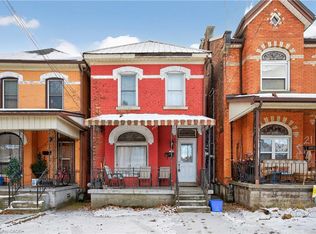 19 Morden St, Hamilton, ON L8R 1P6