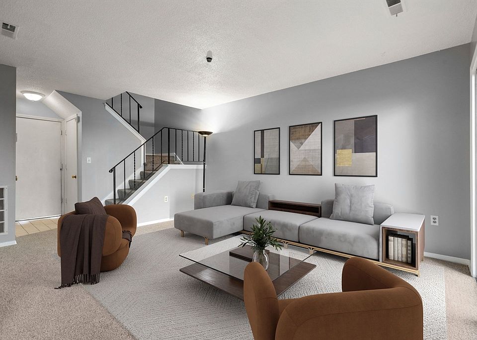 1st image of 49 Rosewood Dr #49