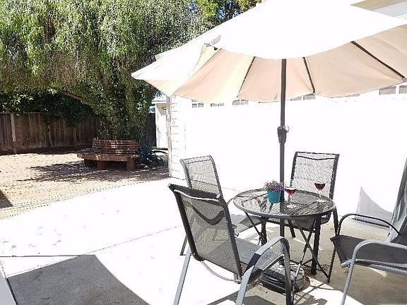 2nd image of 4315 Fillmore St #322368059