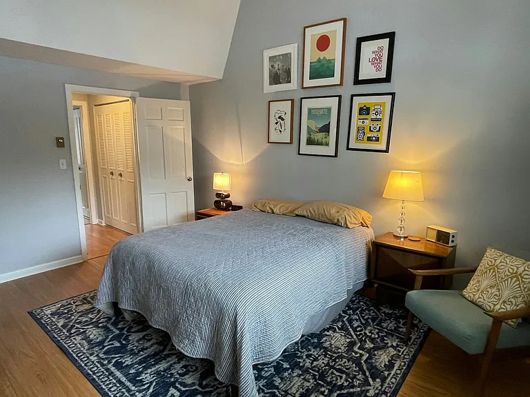 Elegant or cozy, your choice.