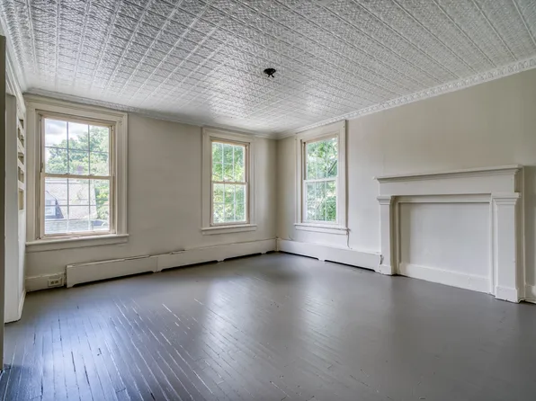 172 Wall St #2, Kingston, NY 12401