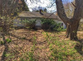 2085 Plank Rd, Cheshire, CT 06410