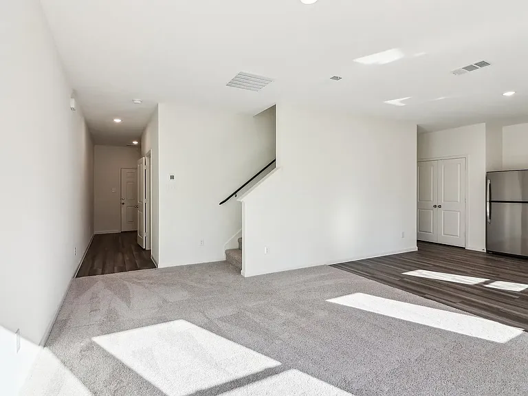 4523 Firewheel Dr — Photo 12