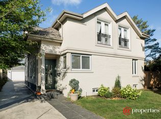 358 Eaton St, Northfield, IL 60093