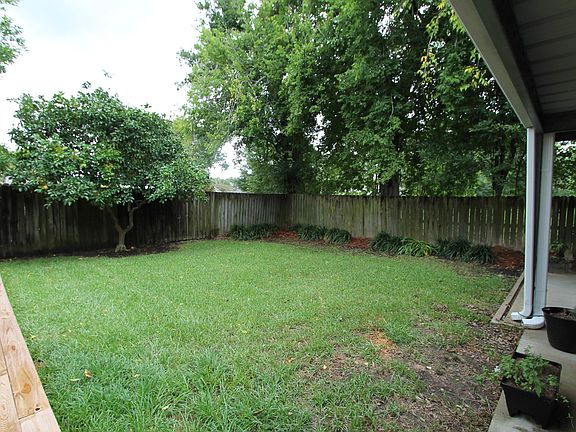 5th image of 121 Bellridge Dr