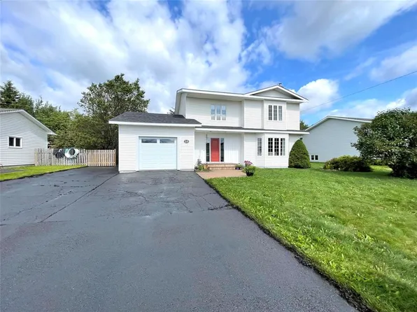 35 Snow Crescent, Grand Falls-Windsor, NL A2B1C7