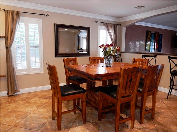 4th image of 6375 Bushkill Creek Ct