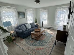 4 Silver St #2, Salem, MA 01970