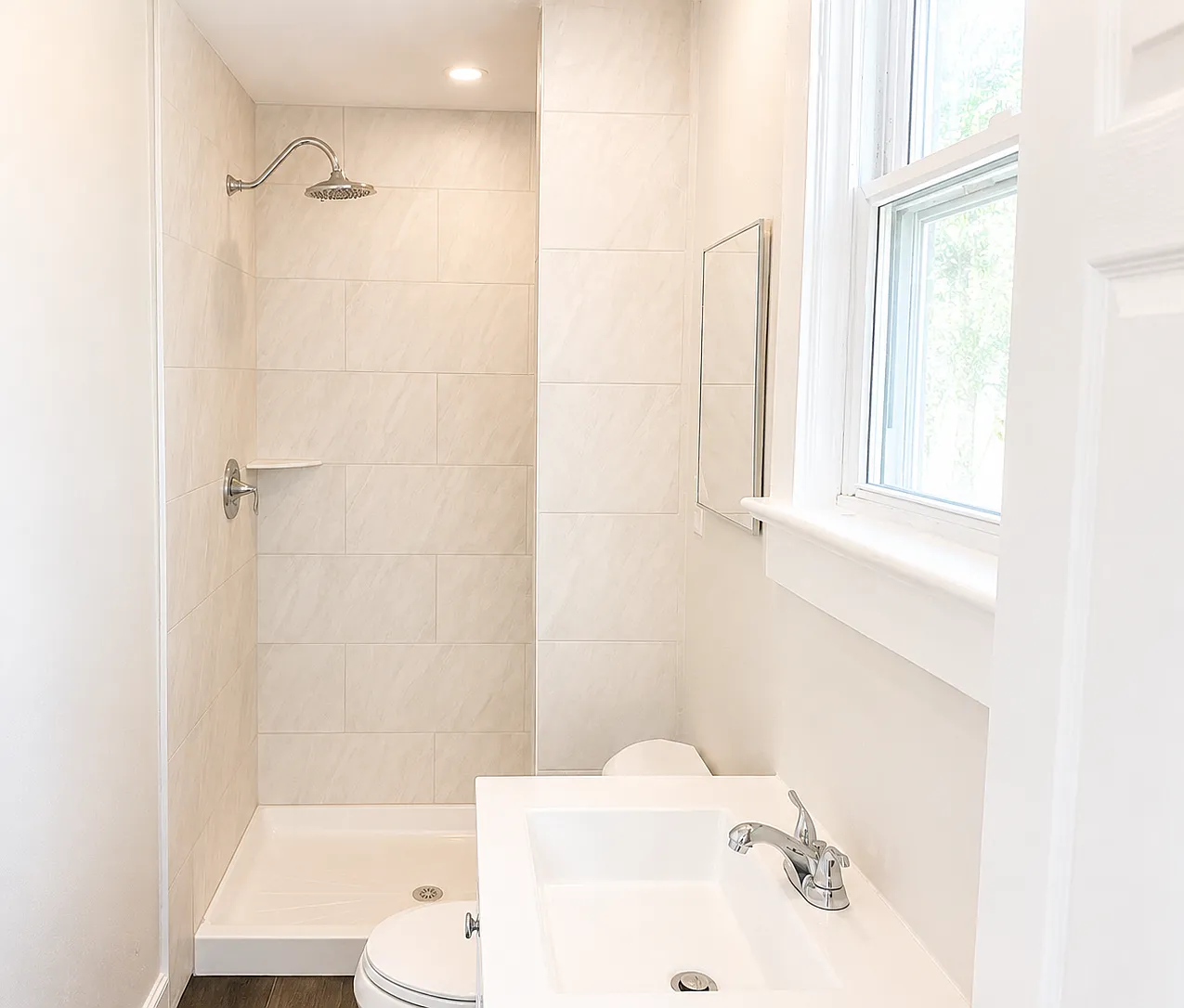 2 bed, 800 sqft, $2,100 — Photo 4