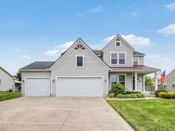 3861 Carnaby Dr, Lansing, MI 48906