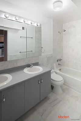 Rented by Modern Spaces | media 27