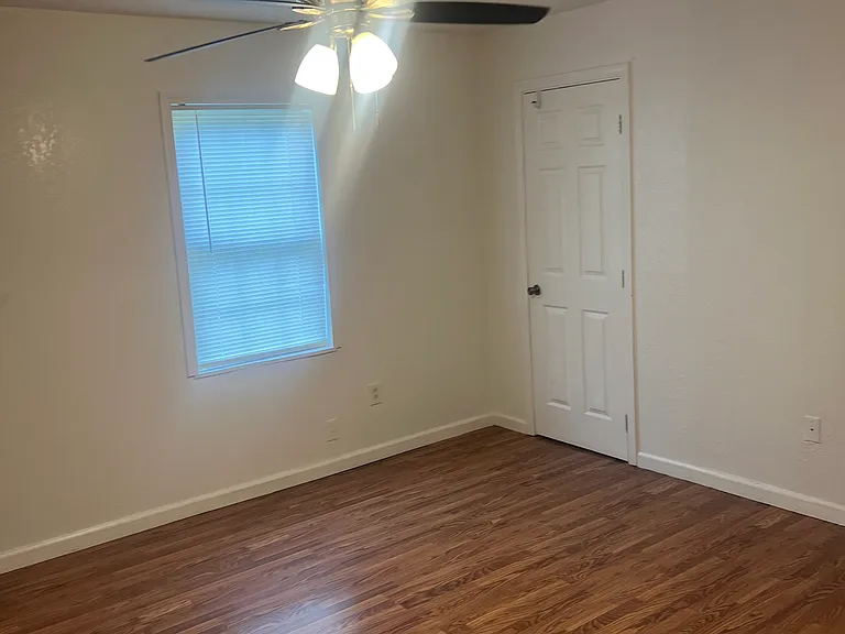 29 W Adams Dr — Photo 3