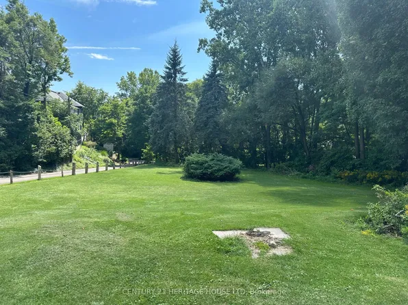 210 William St N, Central Elgin, ON N5L 1C5