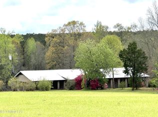 12 Kinfolk Dr, Lumberton, MS 39455