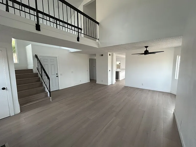 12040 Woodbridge Dr — Photo 9