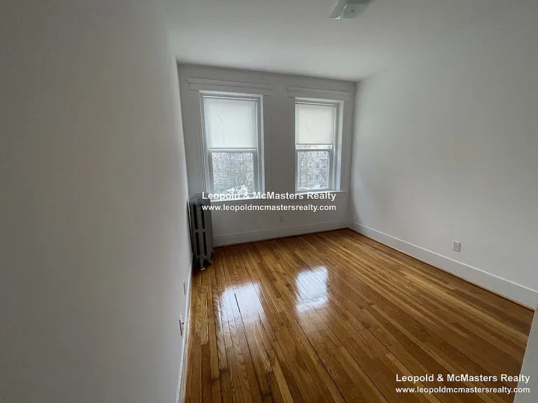Kelton Street Apartments — Photo 69