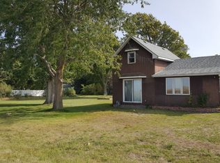 1815 Inskip Ave, Central City, NE 68826