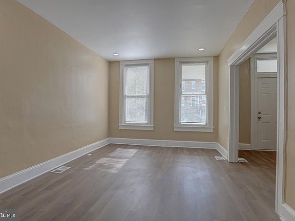 5th image of 1630 E 32nd St