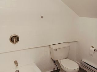 102 Valentine St, Mount Vernon, NY 10550
