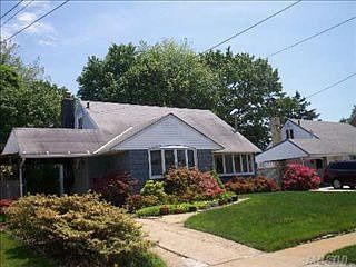 1st image of 279 Ocean Ave
