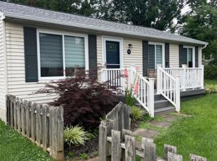17B E Deer Park Rd, Gaithersburg, MD 20877