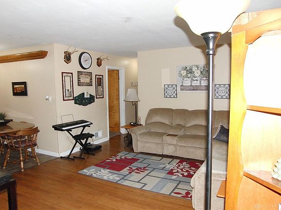 2nd image of 5061 Lauderdale Dr