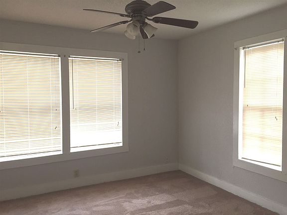 3rd image of 103 N 11th St
