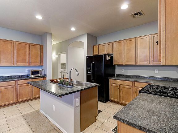 3rd image of 7816 S 68th Dr