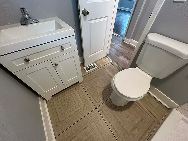 5722 Forest Ave — Photo 8