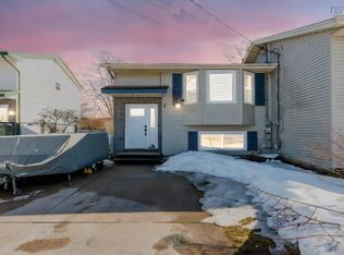 7 Mathers Ct, Halifax, NS B3T 1A4