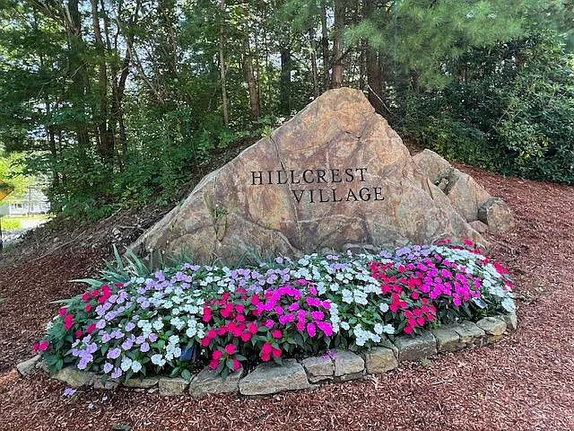Hillcrest Village — Photo 16