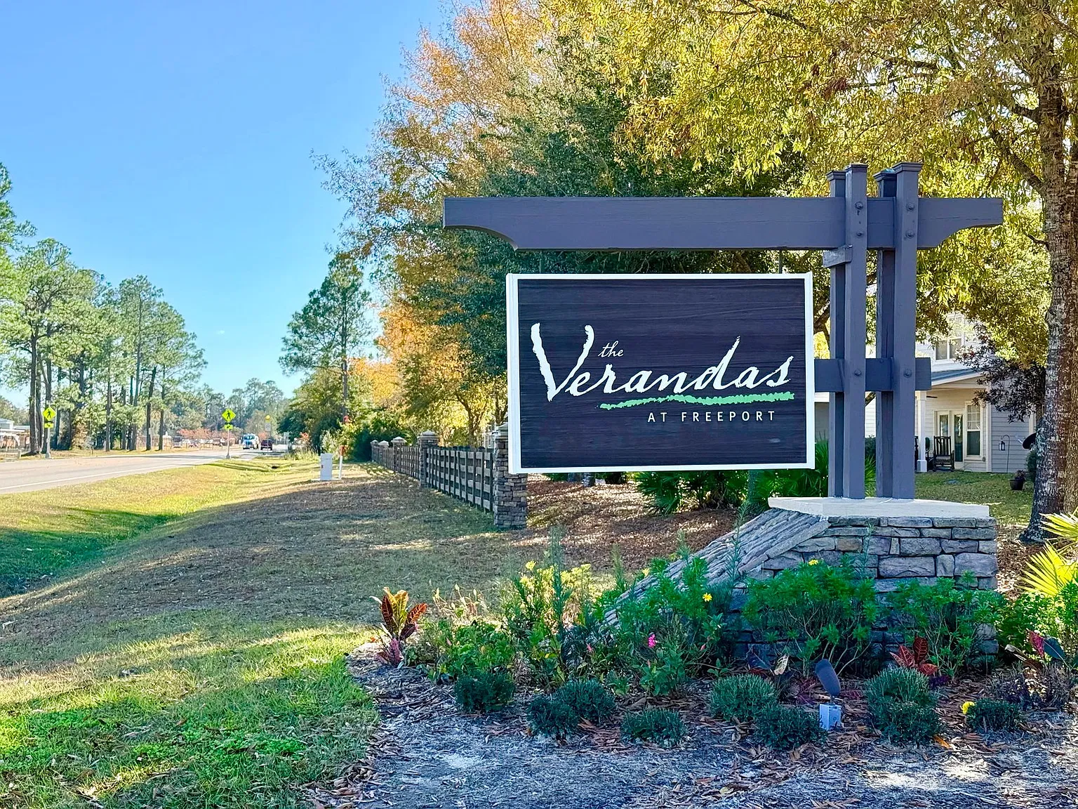 Affordable Coastal Living with Peaceful Wooded Views! — Photo 2