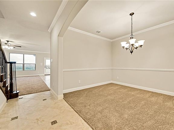 4th image of 8324 Blue Periwinkle Ln