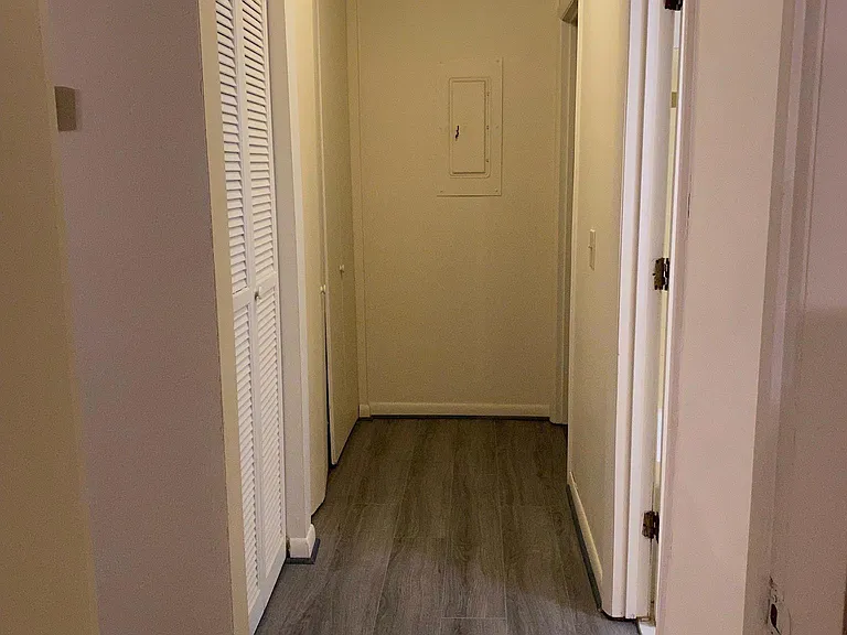251 Rast St #C8 — Photo 12